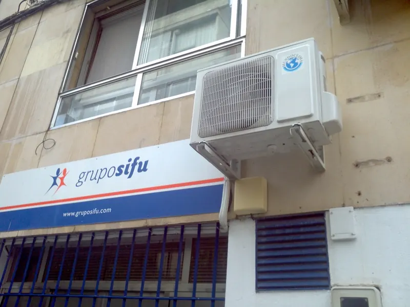 Instalación de aire acondicionado en vivienda de Córdoba